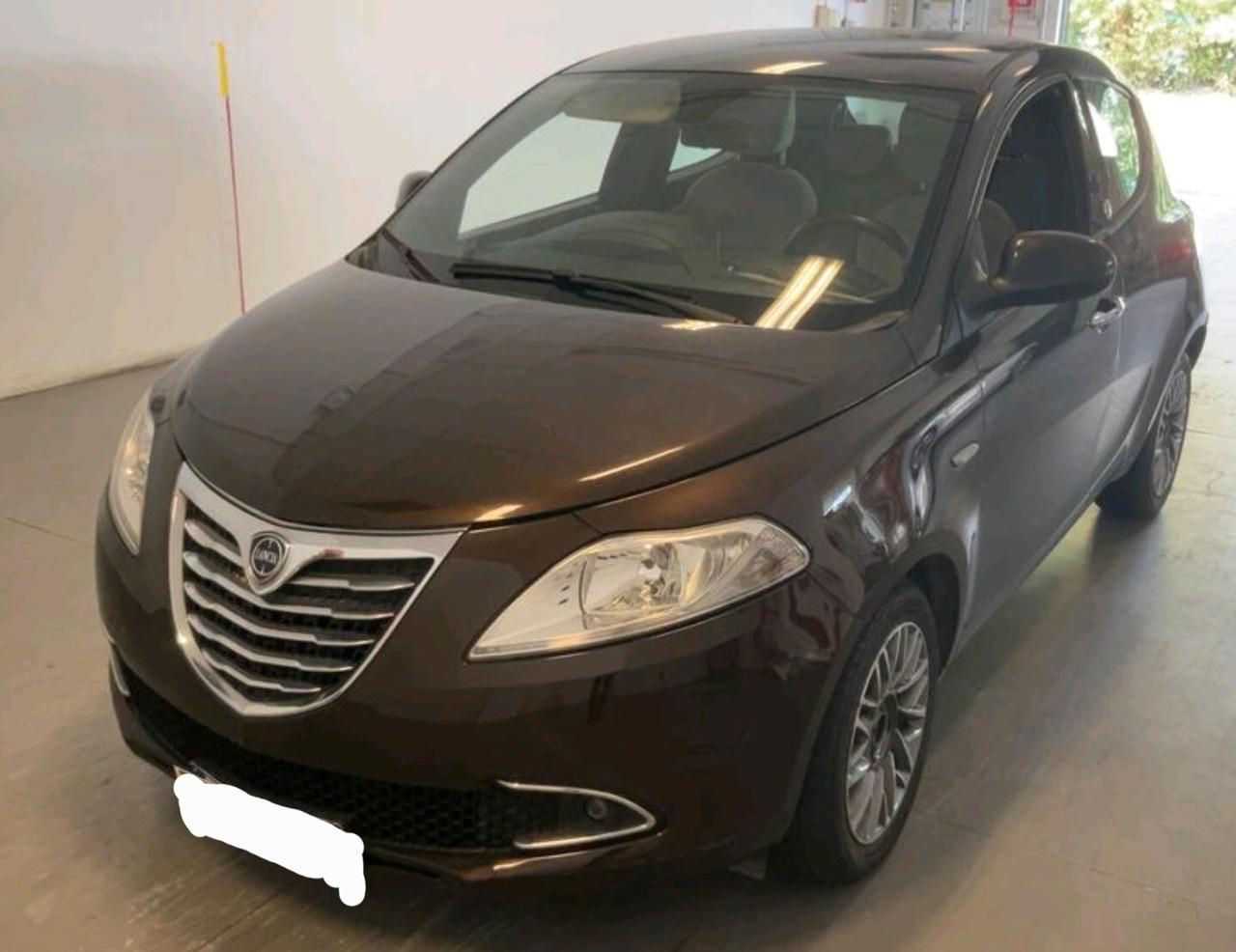 Lancia Ypsilon 1.2 69 CV 5 porte GPL Ecochic Gold