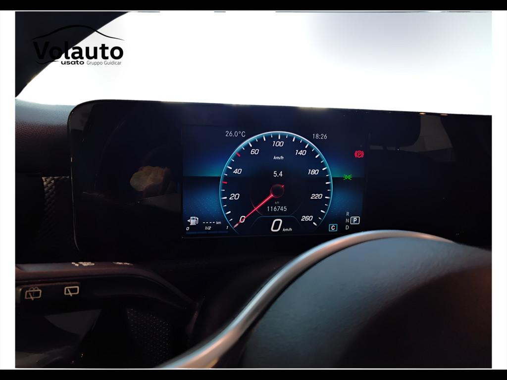 Mercedes-Benz Classe A - W177 2018 - A 180 d Sport auto