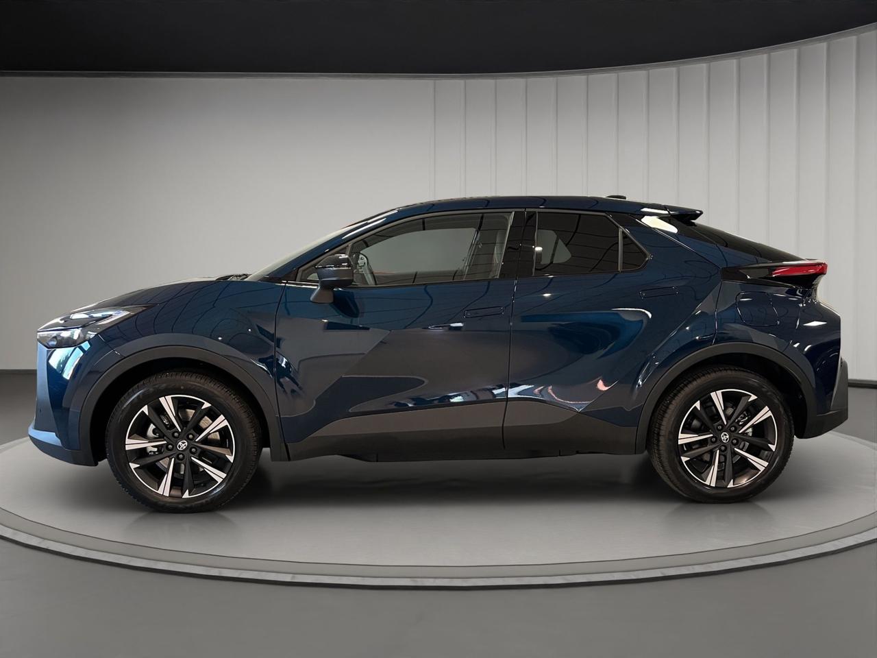Toyota C-HR 2.0 phev Trend fwd e-cvt