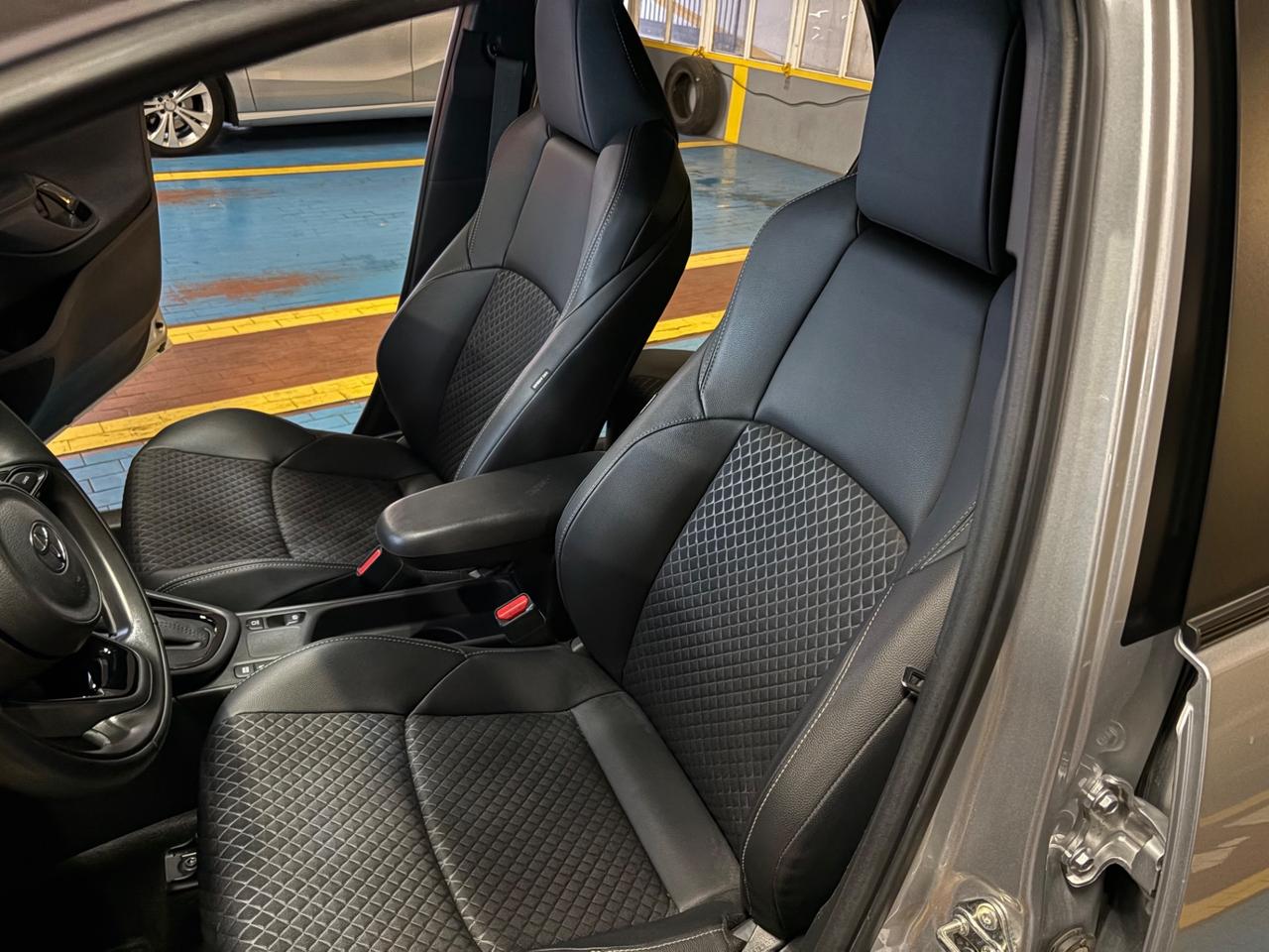 Toyota Yaris 1.5 130 Hybrid 5 porte Lounge