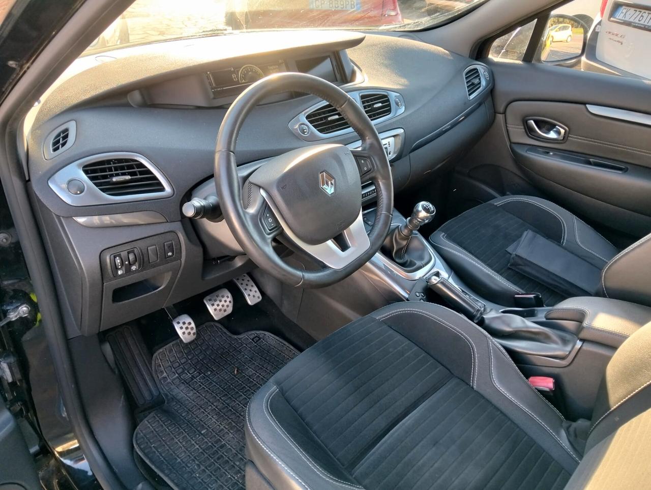 Renault Scenic Scénic XMod Cross 1.5 dCi 110CV Energy