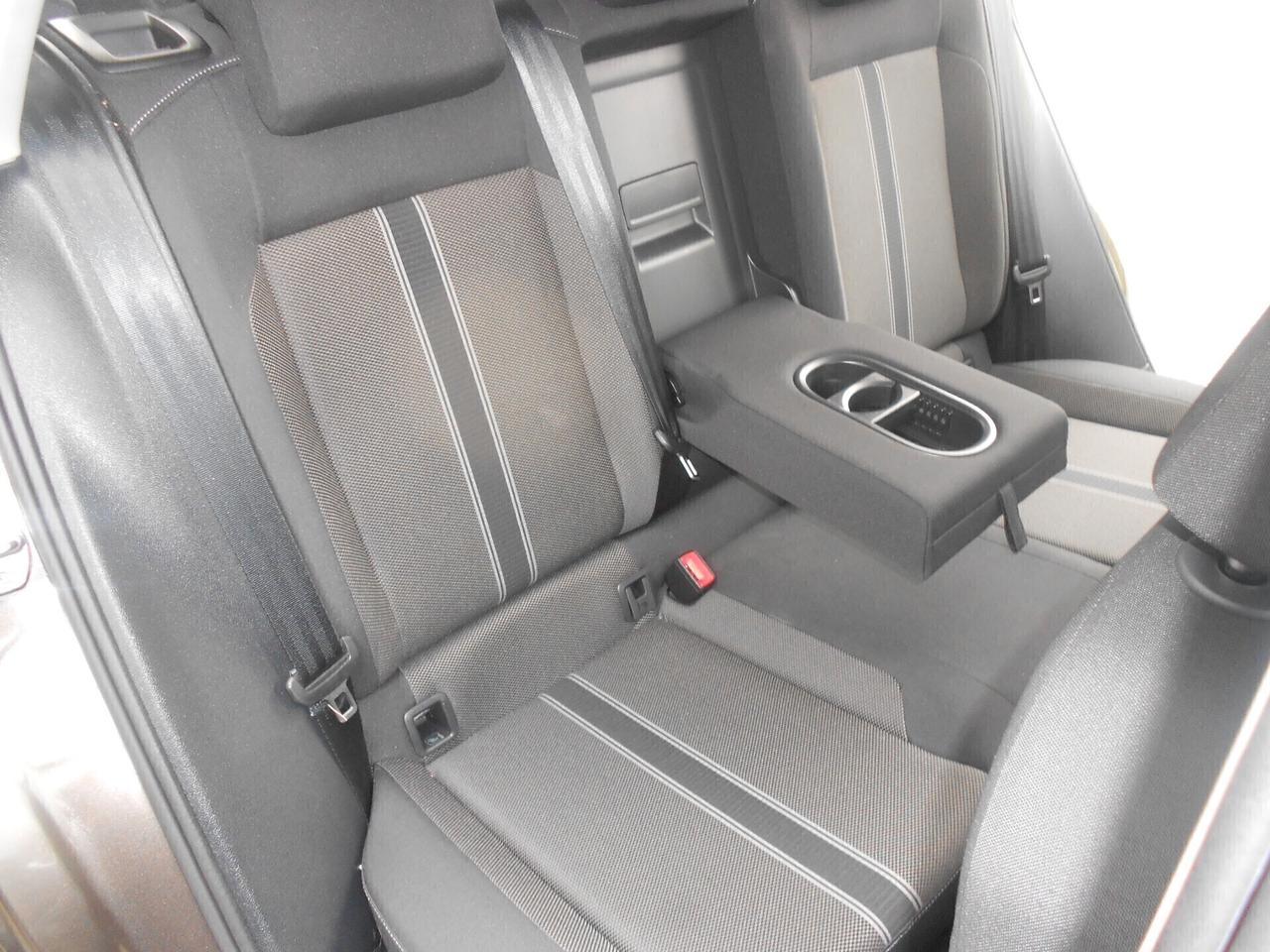 T-ROC 2.0TDI(BI-COLOR,DSG-NAVI)E6D-TEMP,150cv