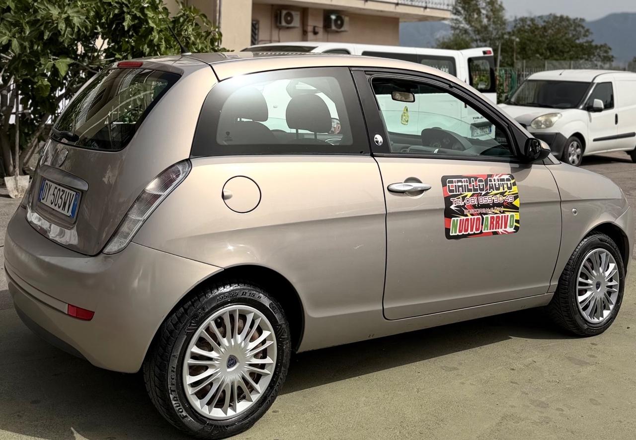 Lancia Ypsilon 1.2 Gpl 77 Cv