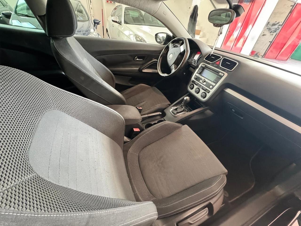 Volkswagen Scirocco 2.0 TDI 140CV DPF DSG