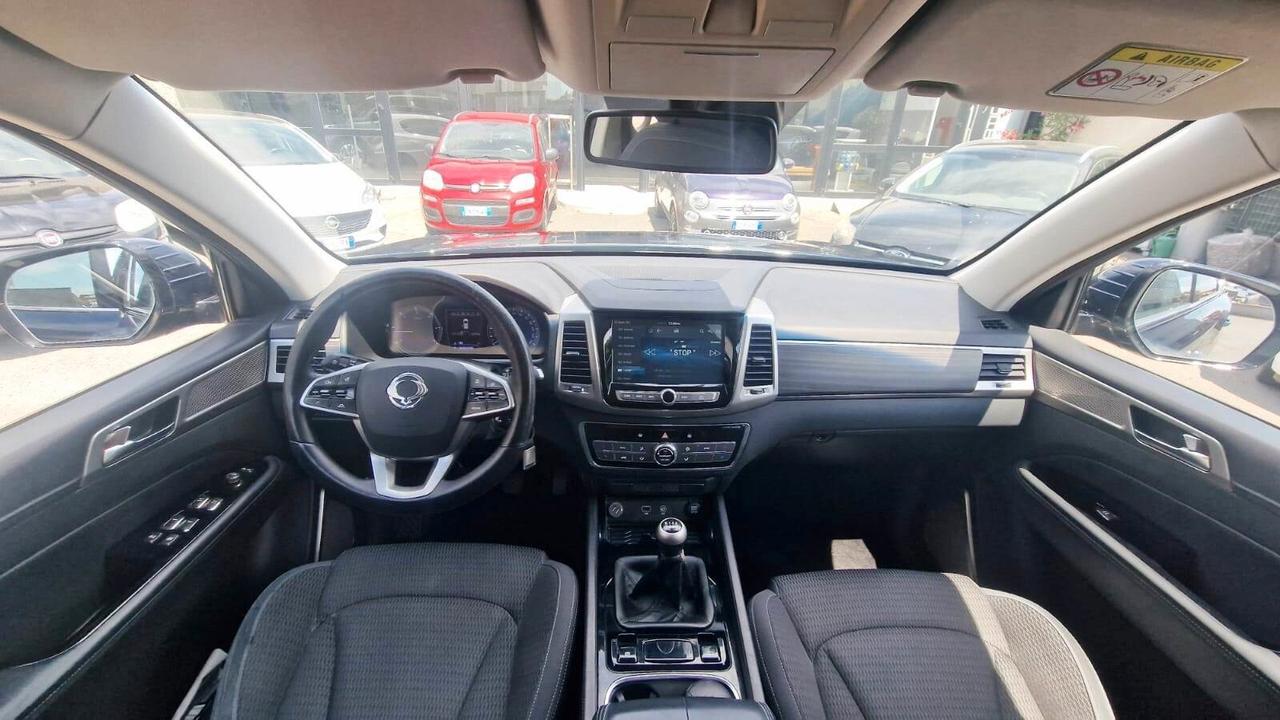Ssangyong REXTON 2.2 2WD Road