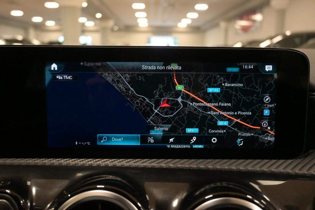 MERCEDES-BENZ CLA SHOOTING BRAKE 180D 115CV AUTOMATIC BUSINESS SOLUTION ( FARI LED - CRUISE - NAVI PREMIUM - MIRROR - PARK ASSIST - TELECAMERA POST. )