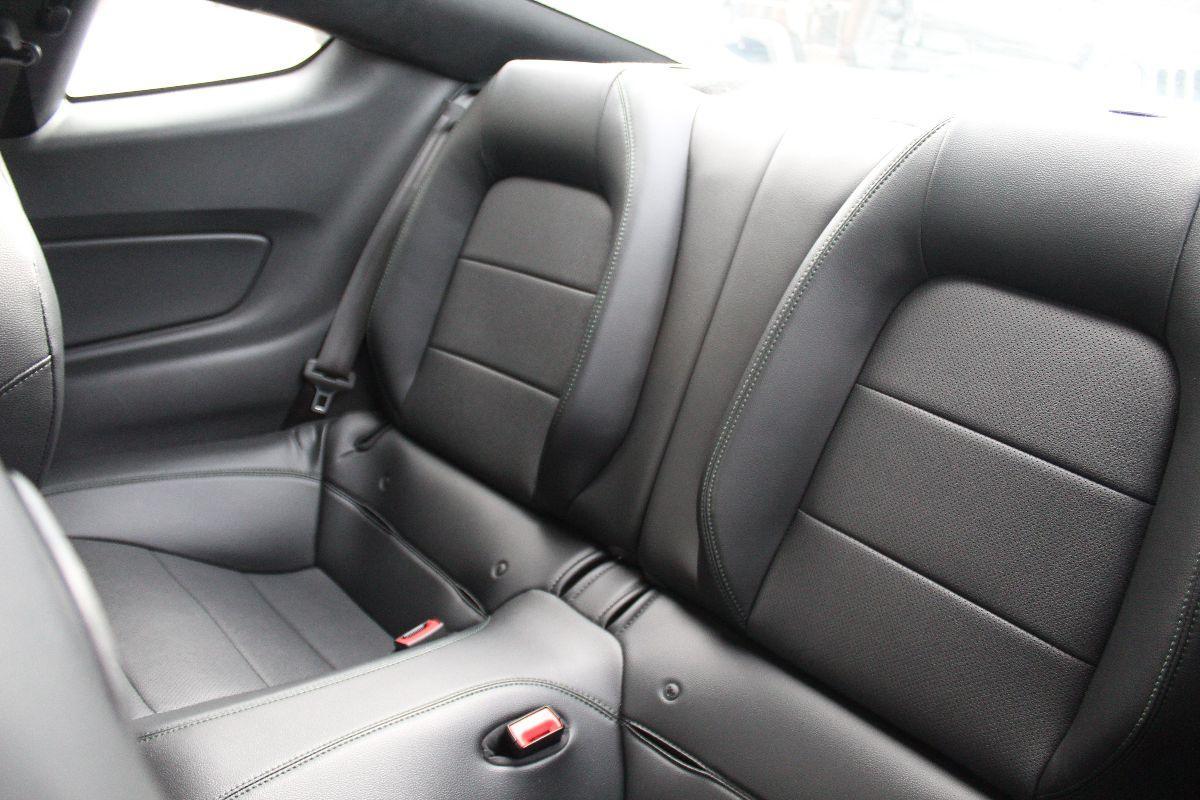 FORD - Mustang - Fastback 5.0 V8 TiVCT GT Bullitt