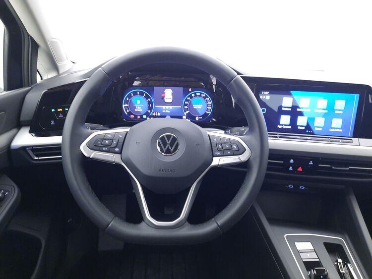 Volkswagen Golf Life DSG BR233353 1.0 Mild Hybrid 110CV
