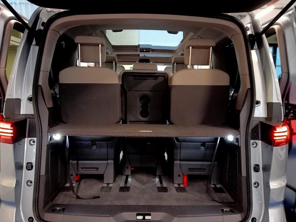 Volkswagen T7 Multivan TDI DSG 7P TETTO PANORAMICO PRONTA CONSEGNA