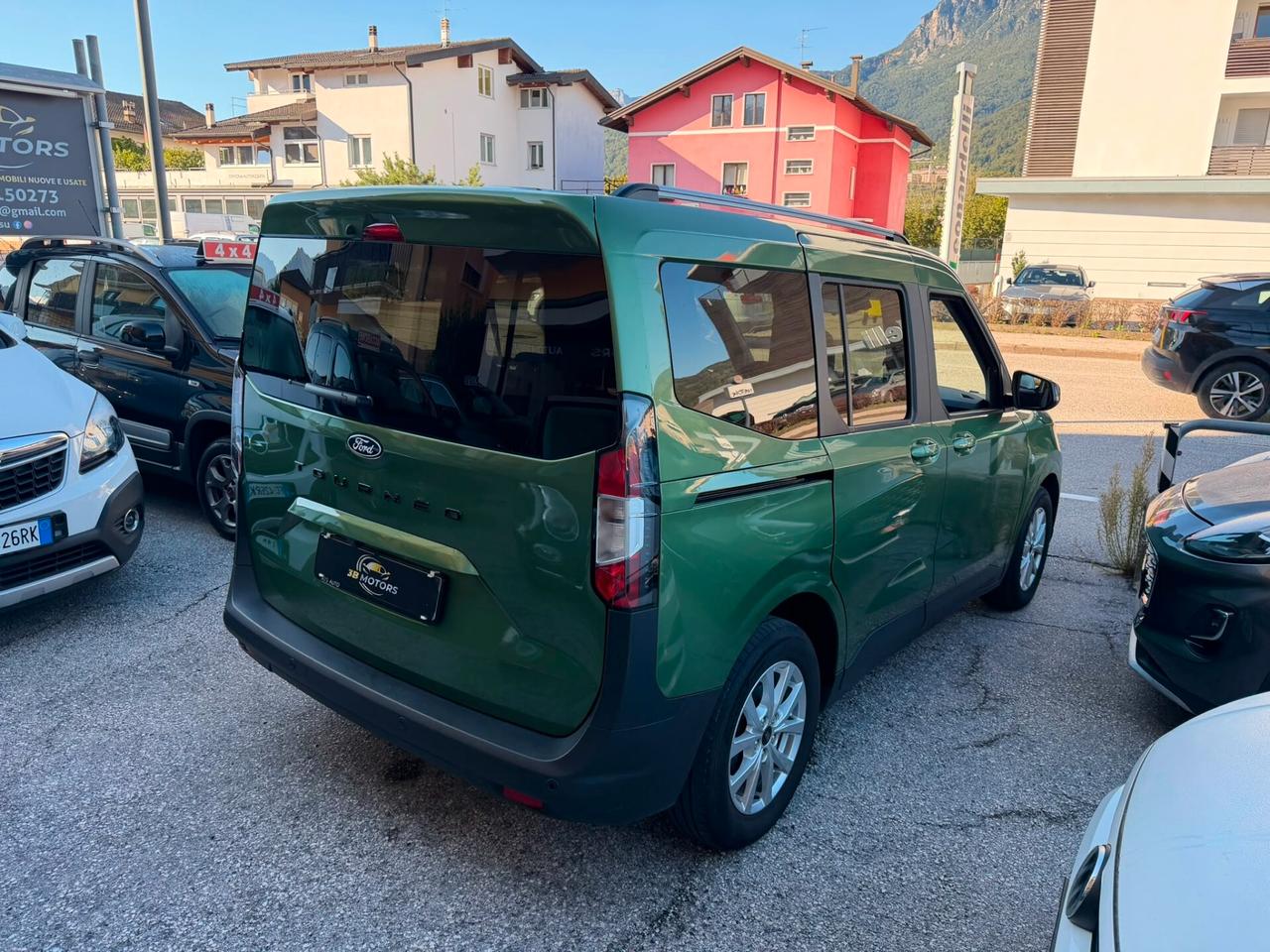 Ford Tourneo Courier 1.0 EcoBoost Titanium