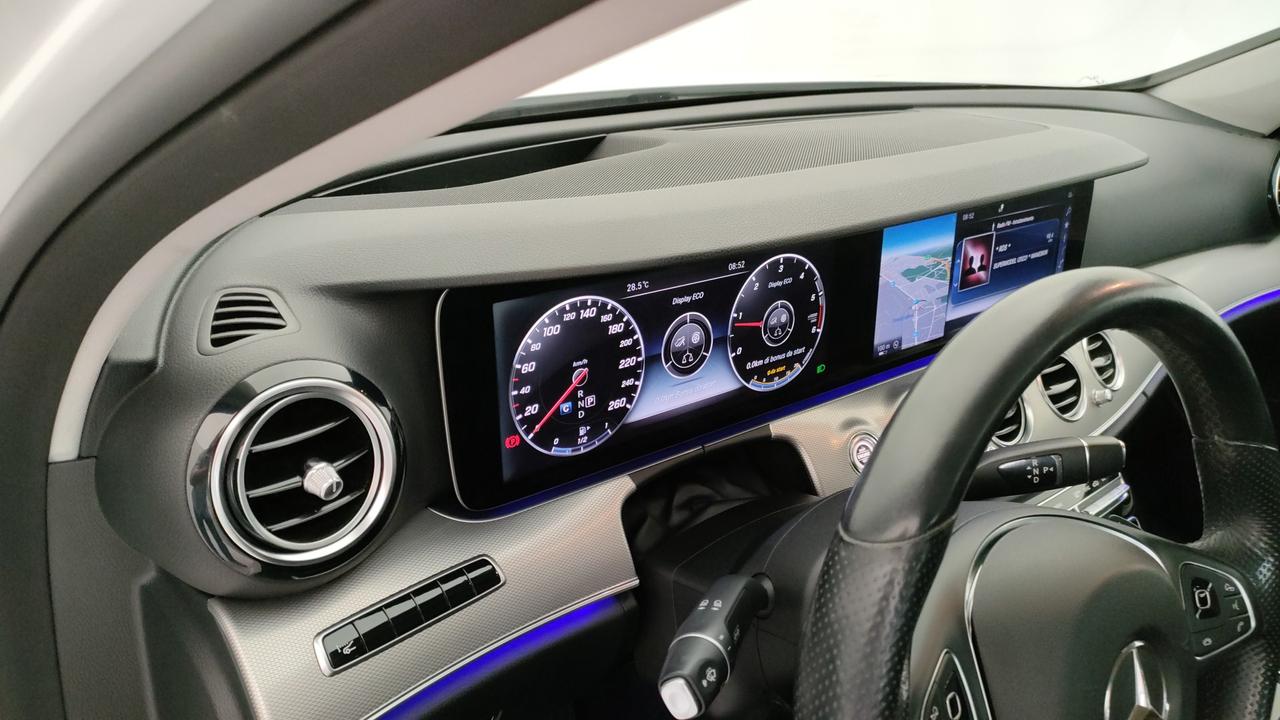 Mercedes-Benz E 220 d Business Sport 4matic auto