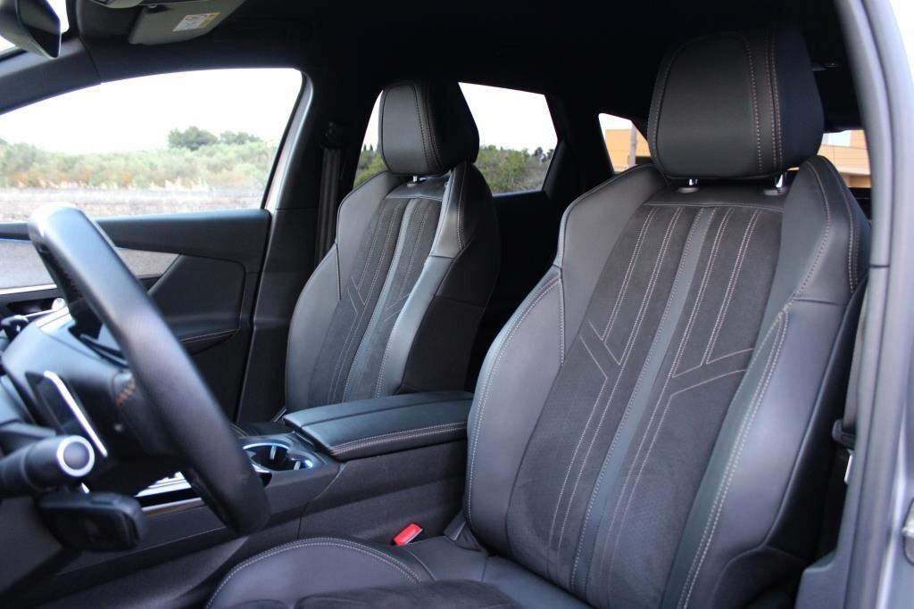 PEUGEOT 3008 1.5 BlueHDi EAT8 GT Pack