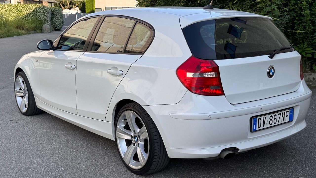 Bmw 116 116i cat 5 porte Attiva