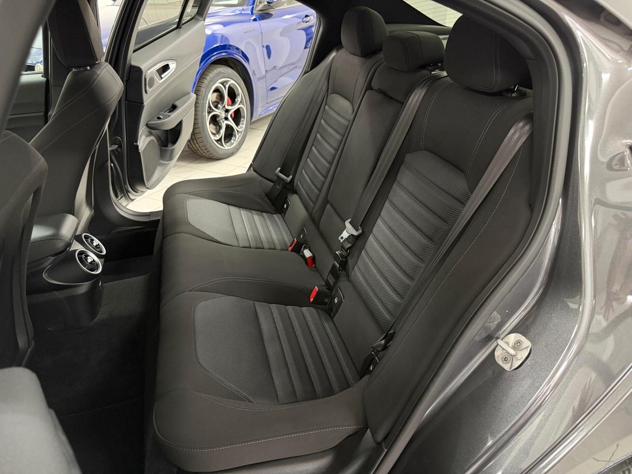 Alfa Romeo Giulia 2.2 Turbodiesel 160 CV AT8 Super Business