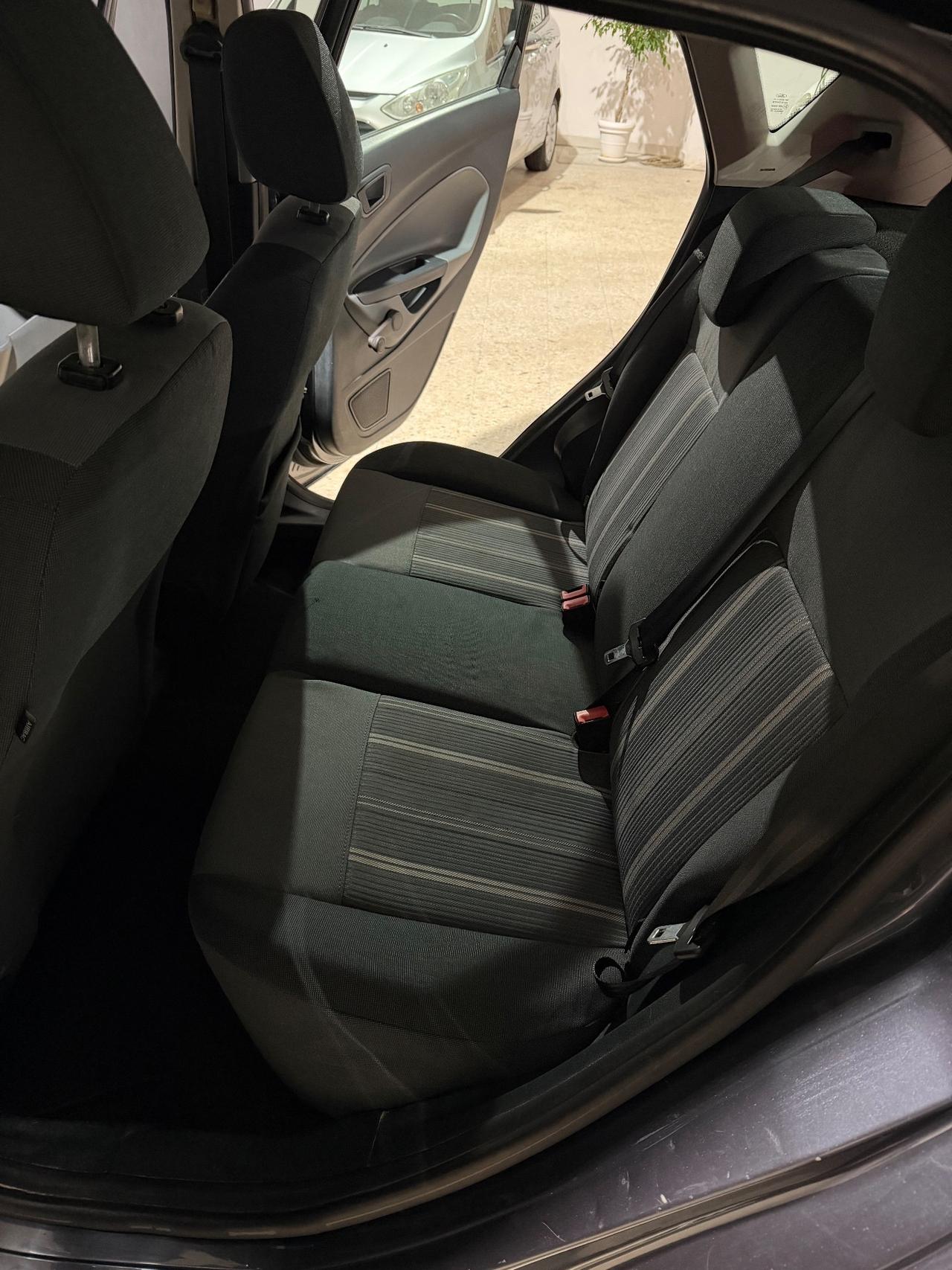 Ford Fiesta 1.4 TDCi 5 Porte Neopatentati