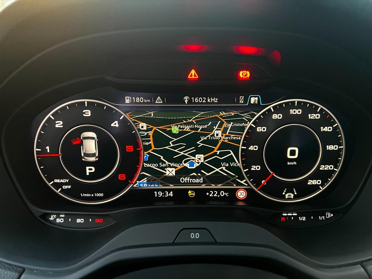 Audi Q2 30 TDI S Tronic 2XS Line -2024-TOTAL BLACK