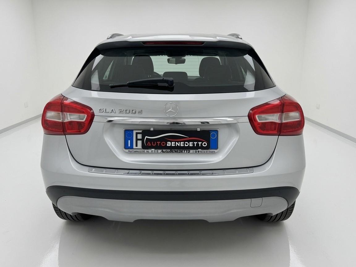 Mercedes-benz GLA 200 d Automatic Sport 2016