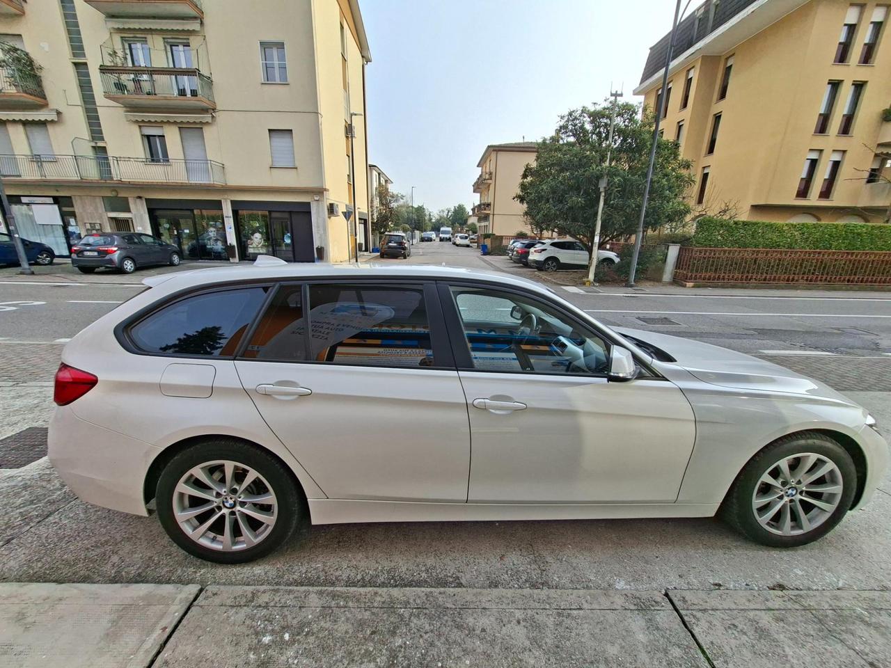 BMW Serie 3 Touring 320d Touring Business Advantage auto