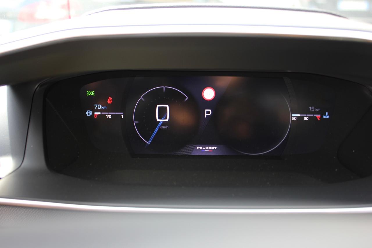 Peugeot 2008 Hybrid 145 e-DCS6 GT KM0 SENSORI CAMERA POST.