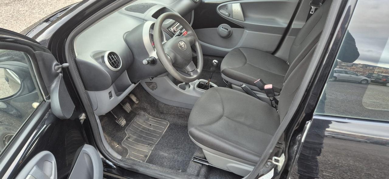 Toyota Aygo 1.0 12V VVT-i 5 porte Now - 10/2008