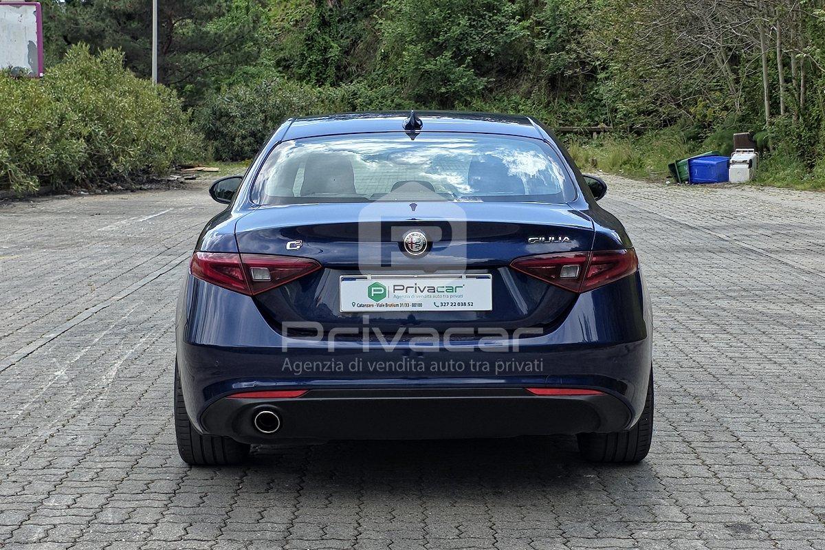 ALFA ROMEO Giulia 2.2 Turbodiesel 160 CV AT8 Business