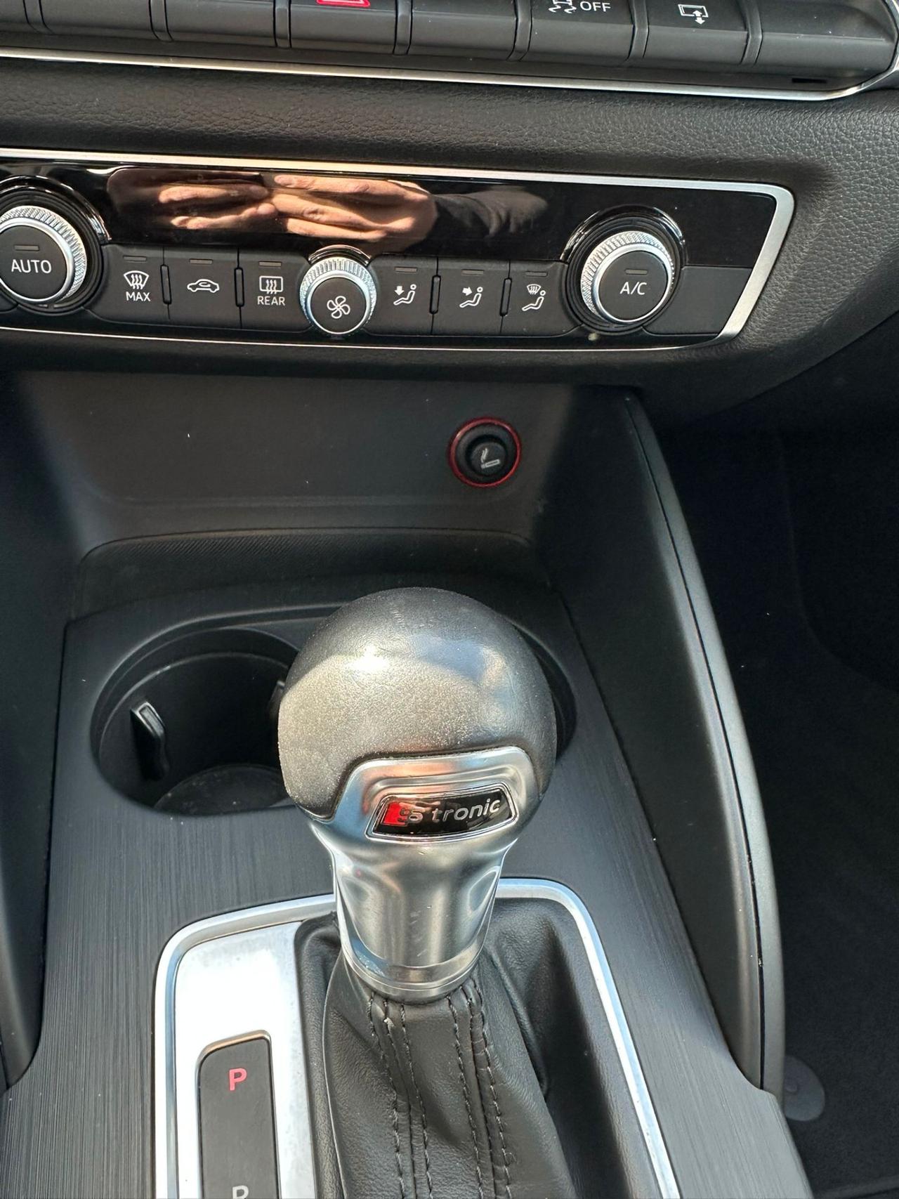 AUDI A 3 1.6 TDI clean diesel S tronic Ambition