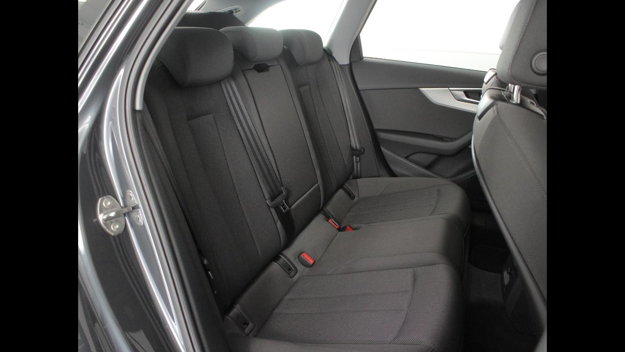 Audi A4 AVANT 40 G-TRON S TRONIC