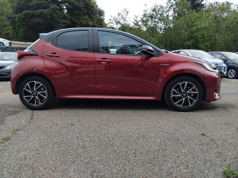Toyota Yaris IV 2020 1.5h Lounge