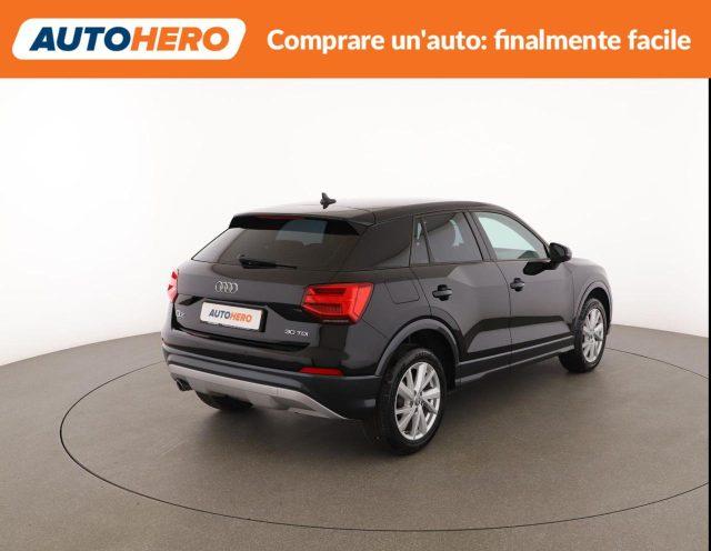 AUDI Q2 30 TDI Business Design