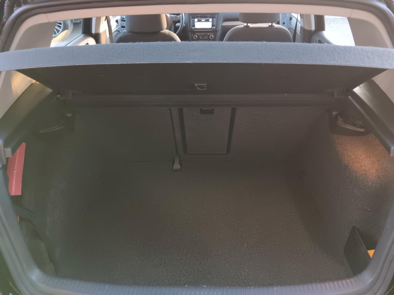 Volkswagen Golf 1.6 TDI 105CV NEOPATENTATI