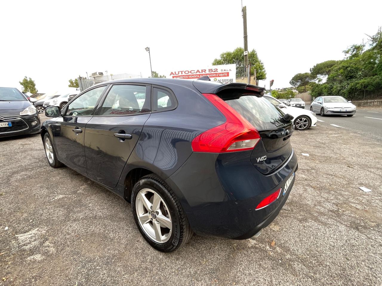 Volvo V40 D3 150cv. finanziabile pronta consegna