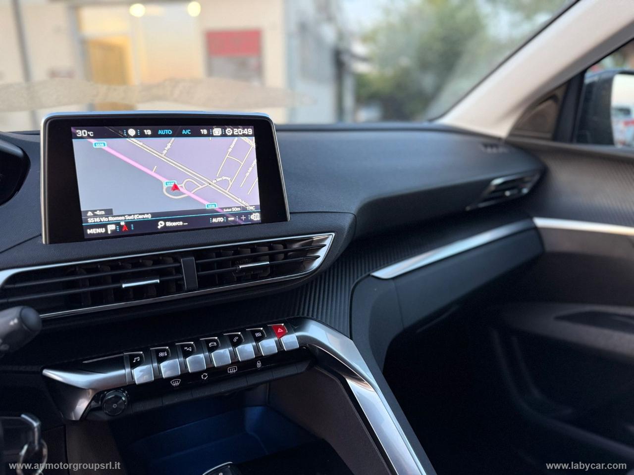 PEUGEOT 5008 BlueHDi 130 S&S EAT8 Allure
