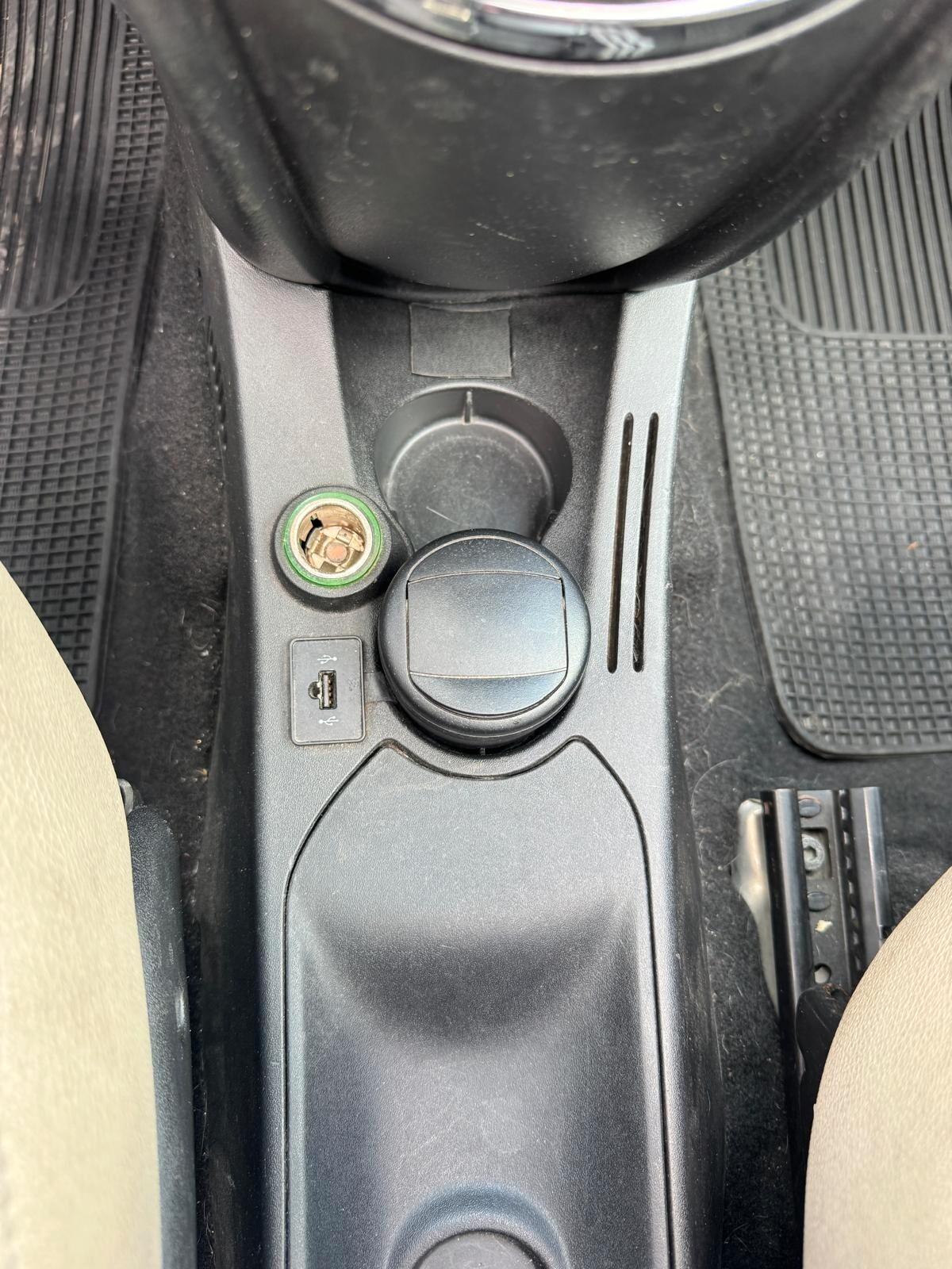 Lancia Ypsilon 1.4 Platino Ecochic GPL