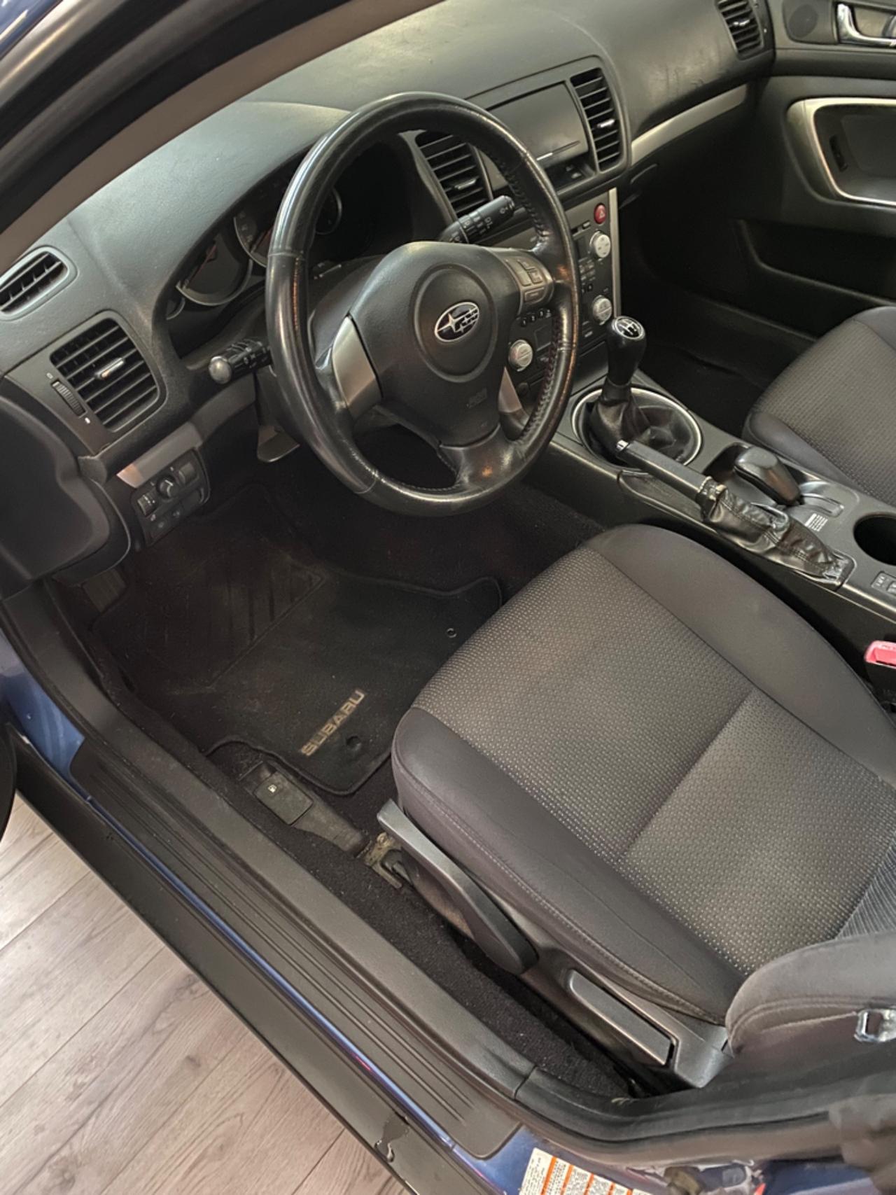 Subaru OUTBACK 2.5 16V AT AS