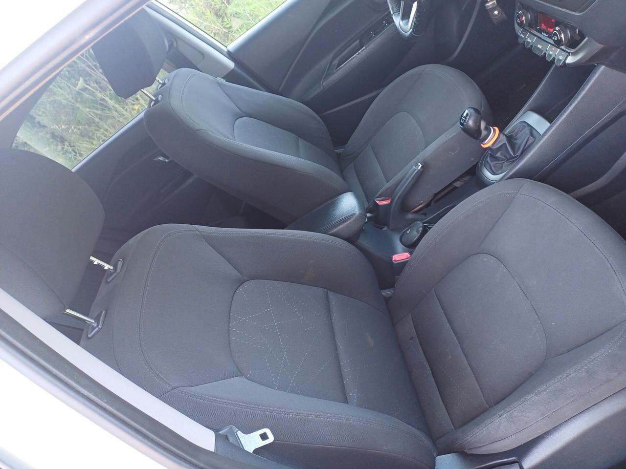 Kia Rio 1.4 CRDi 5p. Sport 2014
