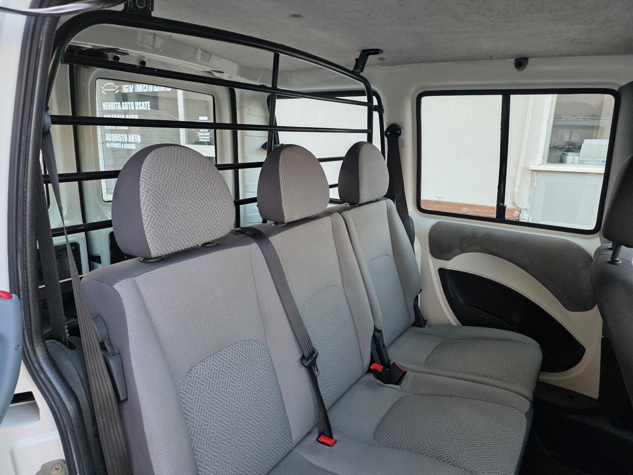 Fiat Doblo 1.3 MJT 5 Posti N1 Autocarro