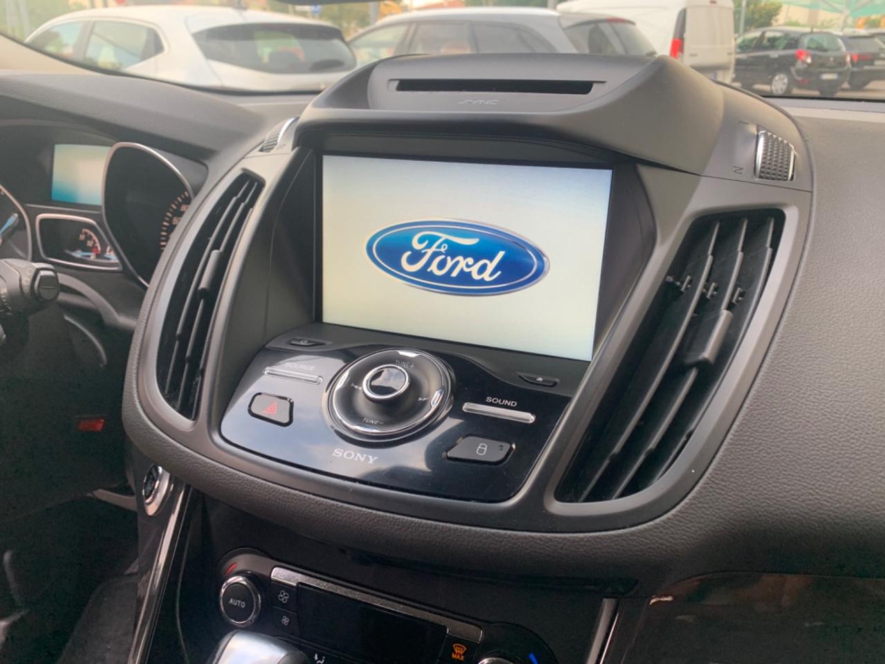 Ford Kuga 2.0 TDCI 150 CV S&S 4WD Powershift Titanium Business