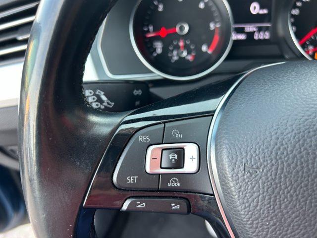 VOLKSWAGEN Passat Variant 2.0 TDI DSG ConfortLine BlueMotion Technology