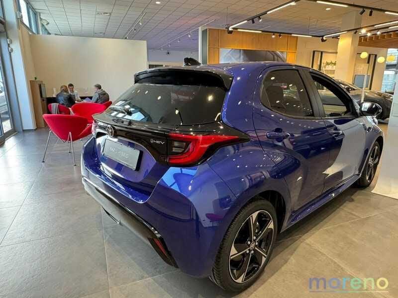 Toyota Yaris 1.5h 130 Lounge