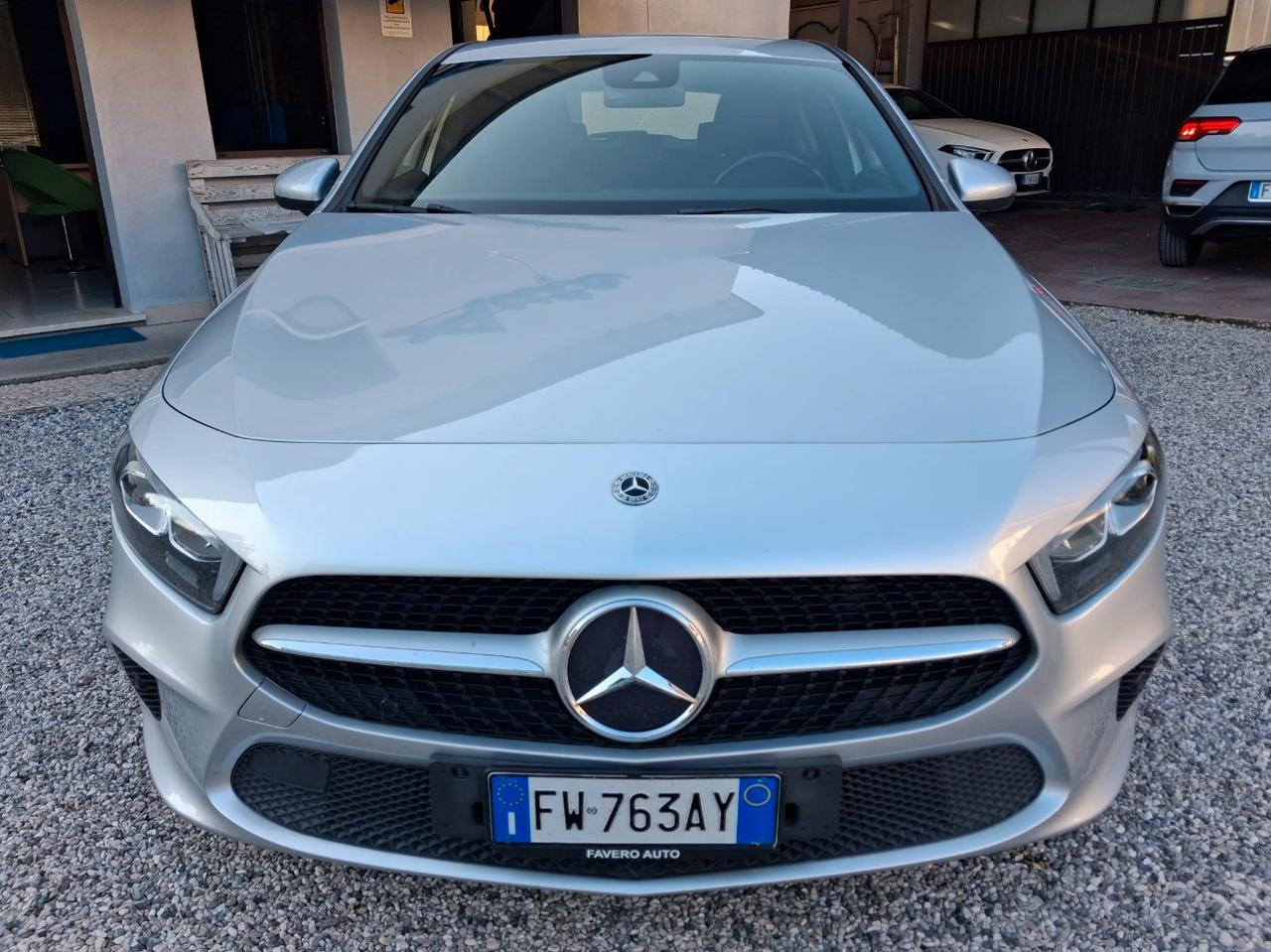 Mercedes A 180 D Business Extra 7G-DCT