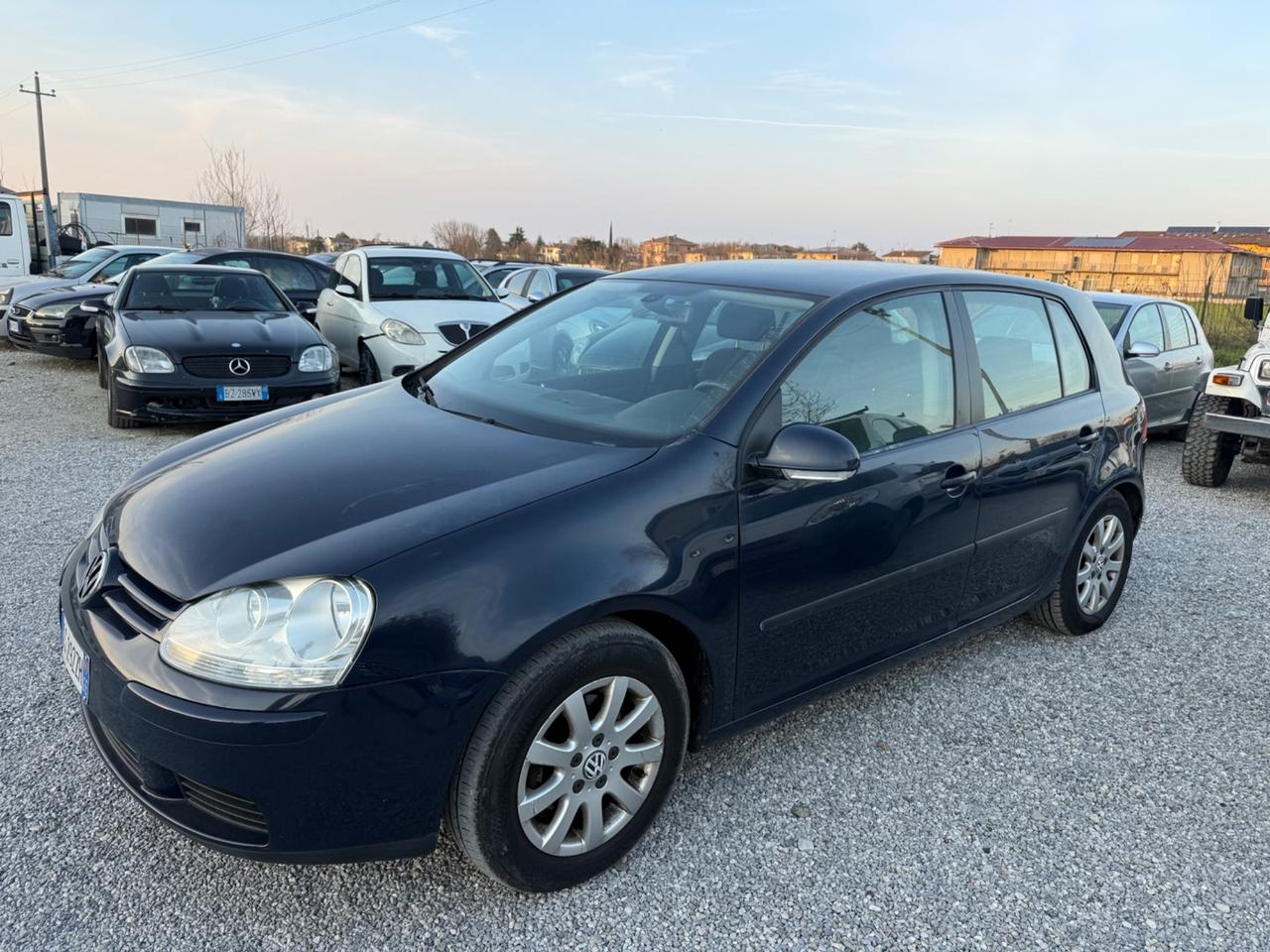 Volkswagen Golf 1.6 16V FSI 5p. Sportline