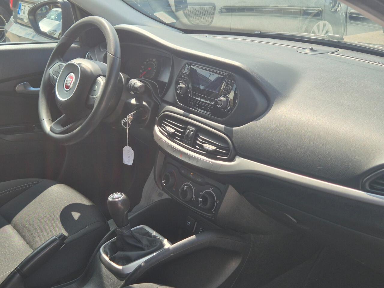 Fiat Tipo 1.3 Mjt S&S SW Lounge