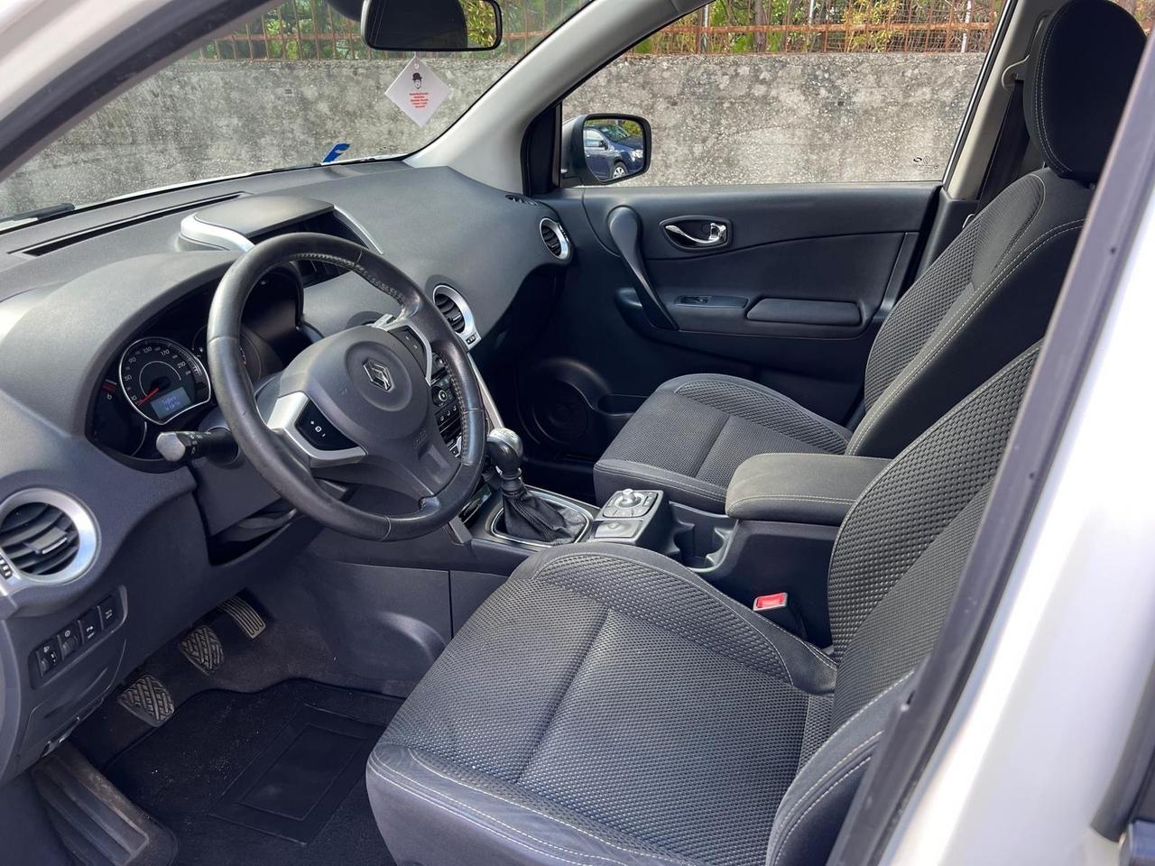 RENAULT KOLEOS 2.0 dci4x4 Luxe - 2012