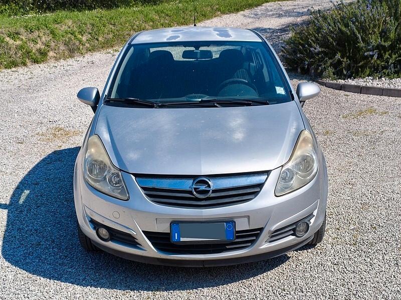 Opel Corsa 1.2 5 porte Enjoy