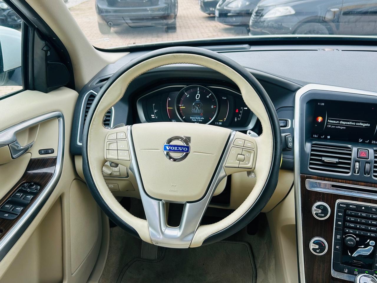 Volvo XC 60 XC60 D4 Geartronic R-design Momentum