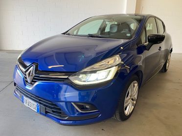 Renault Clio Berlina 1.5 90 CV 5 porte Moschino Zen