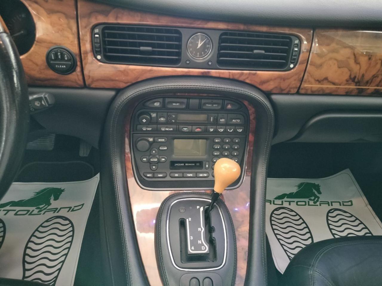 JAGUAR XJ 3.2 SE EXECUTIVE Automatica * Finanziabile *