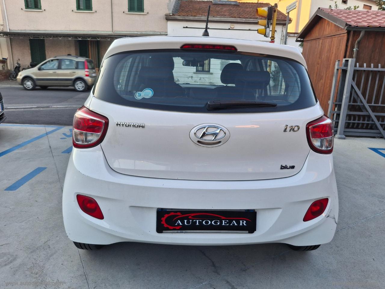 HYUNDAI i10 1.0 69CV * GPL * NEOPATENTATI *