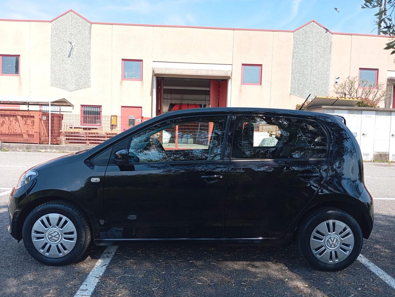 Volkswagen up! 1.0 5p. move finanziabile permute