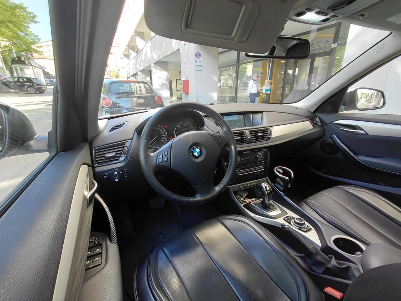 Bmw X1 Sport Line 18 d #10630